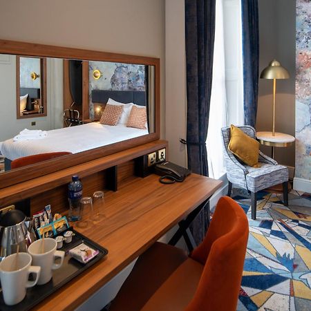 Keavan'S Port Hotel, Дублин Экстерьер фото